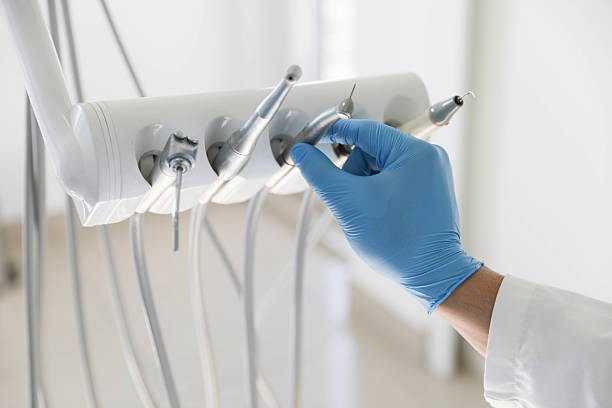 Professional Tooth Extraction technician working in Whitehall, MI